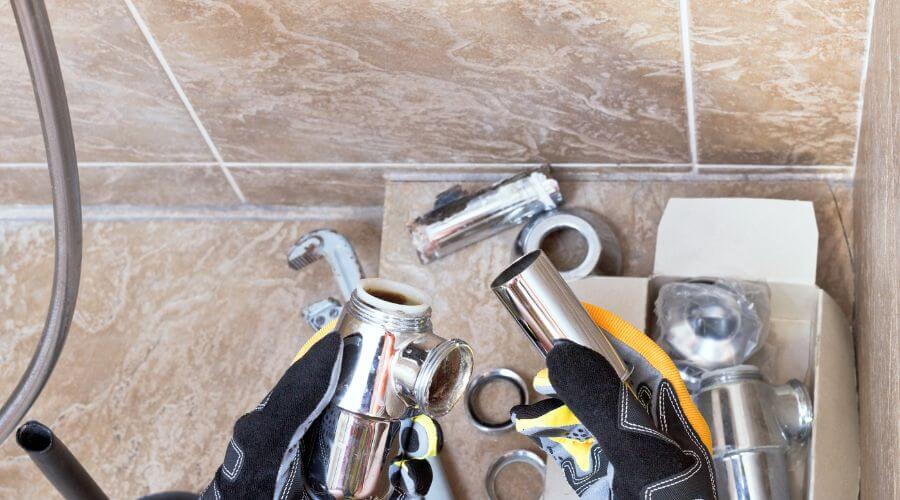 Professional gutter cleaning in Ridgefield, CT